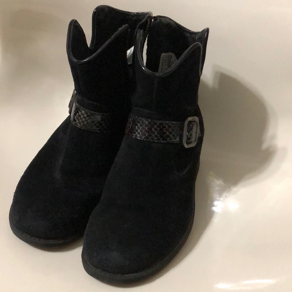 Ugg boots suede boots size 5 - Picture 1 of 9